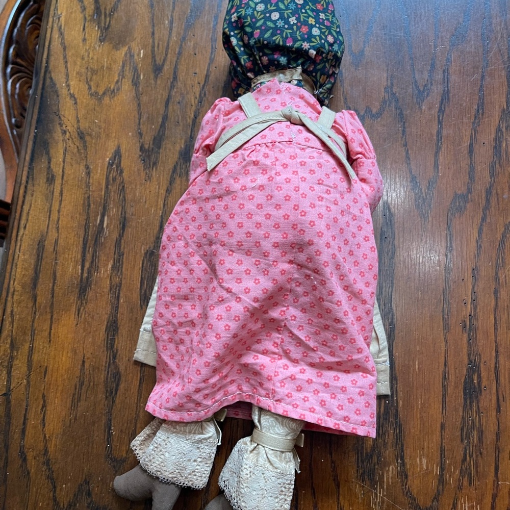 primitive handmade folk art cloth doll Painted Face - Picture 8 of 9